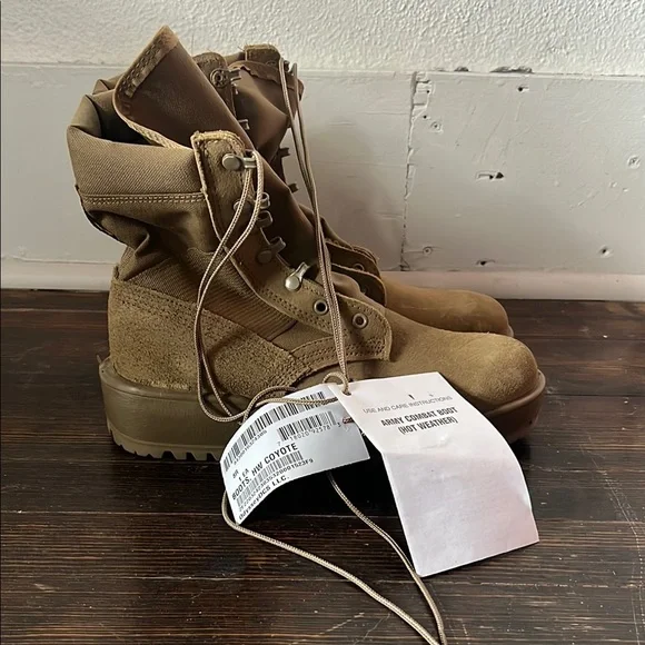 NWT Army Combat Boots Hot Weather Coyote Brown 8R - Picture 1 of 4